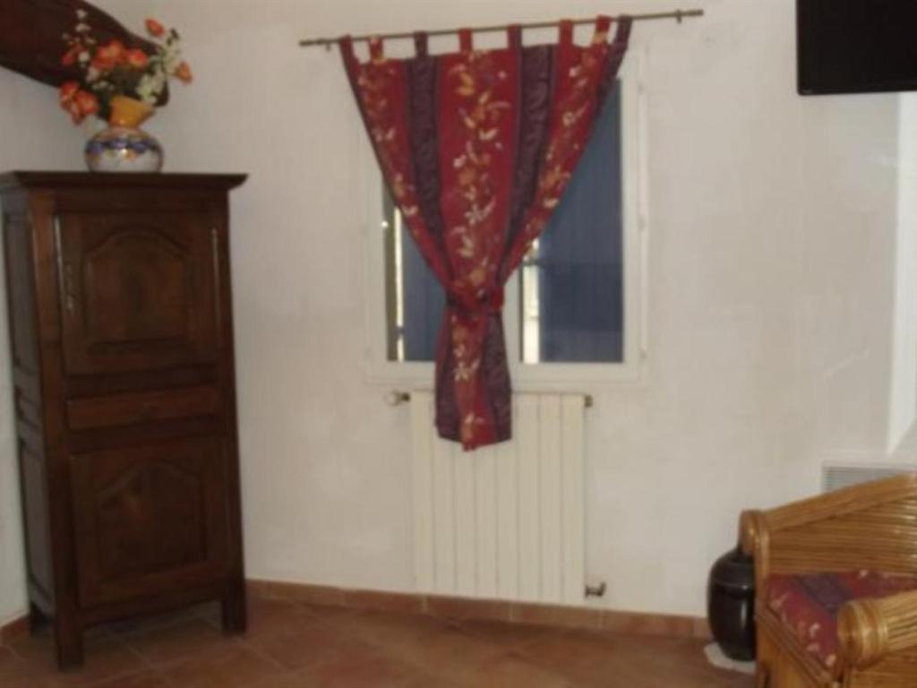 ホテルDomaine Saint Victor La Tour-dʼAigues エクステリア 写真